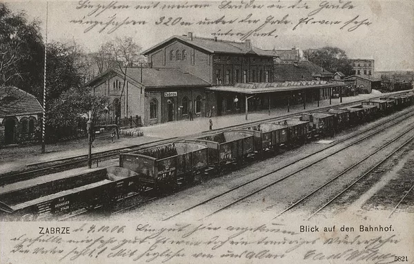 

  
    Fot. 10
  

  
    Dworzec PKP w&nbsp;Zabrzu
  

