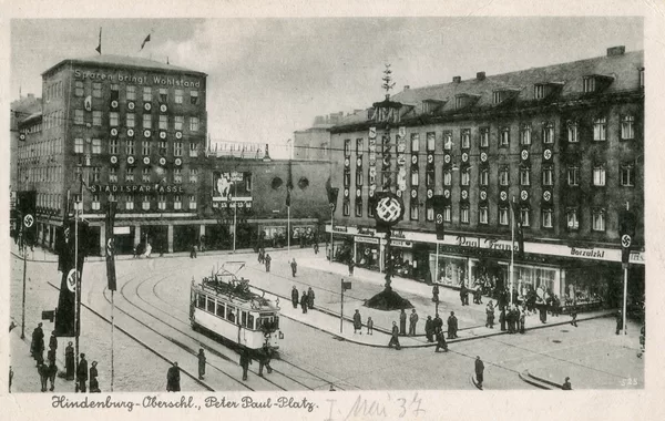

  
    Fot. 9

  
    Plac Wolności_lata 30


