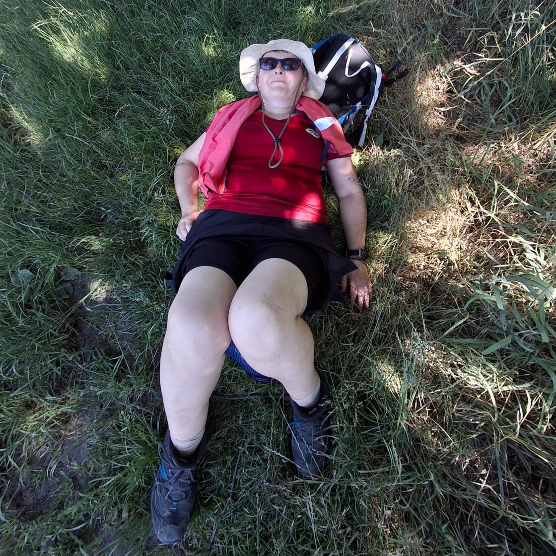 Odpoczynek w cieniu podczas rajdu